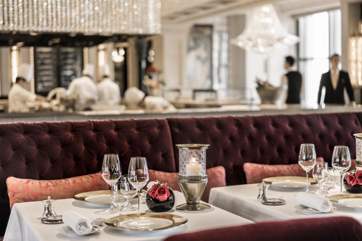 Four Seasons Hong Kong - Hotel Photo 25