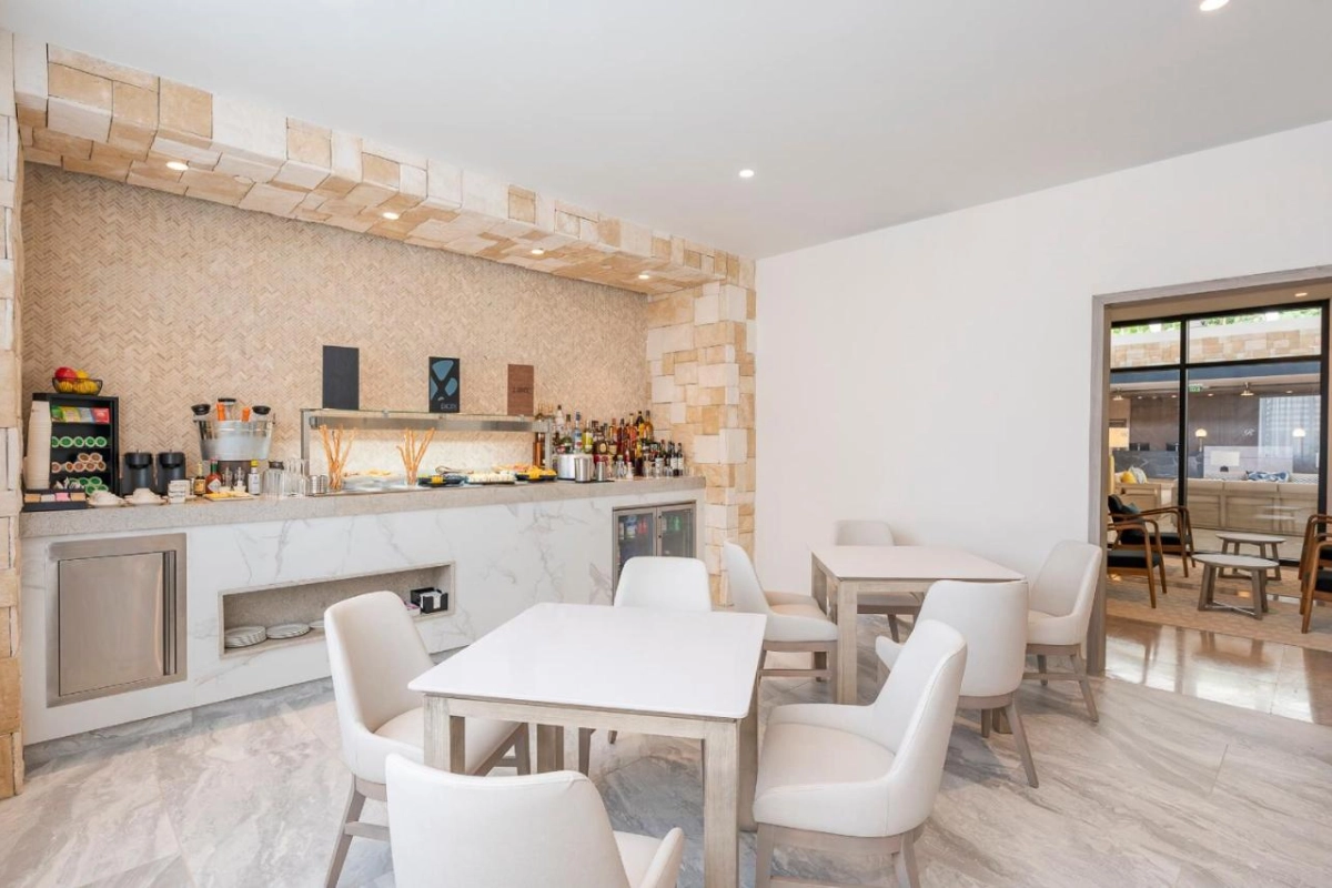 Royalton Chic Antigua Autograph Collection - Hotel Photo 18