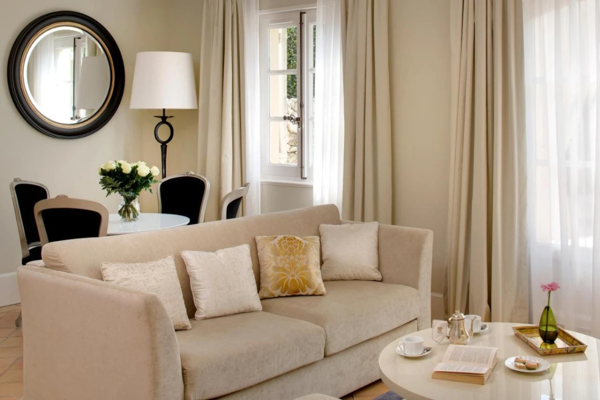 Le Domaine Du Mas De Pierre - Hotel Photo 8