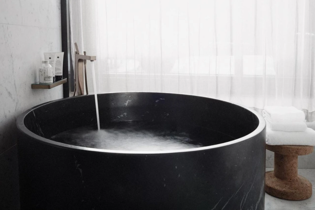 At Six - Hotel Photo 8