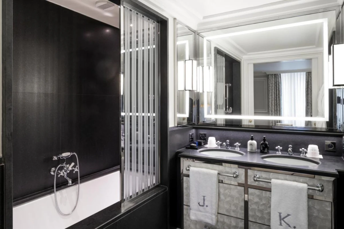 J.K. Place Paris - Hotel Photo 4