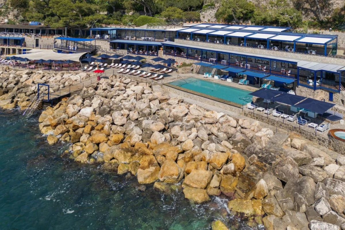 Capo La Gala Hotel & Spa - Hotel Photo 1