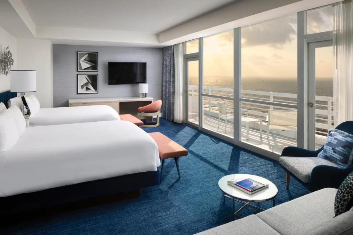 Fontainebleau Miami Beach - Hotel Photo 8