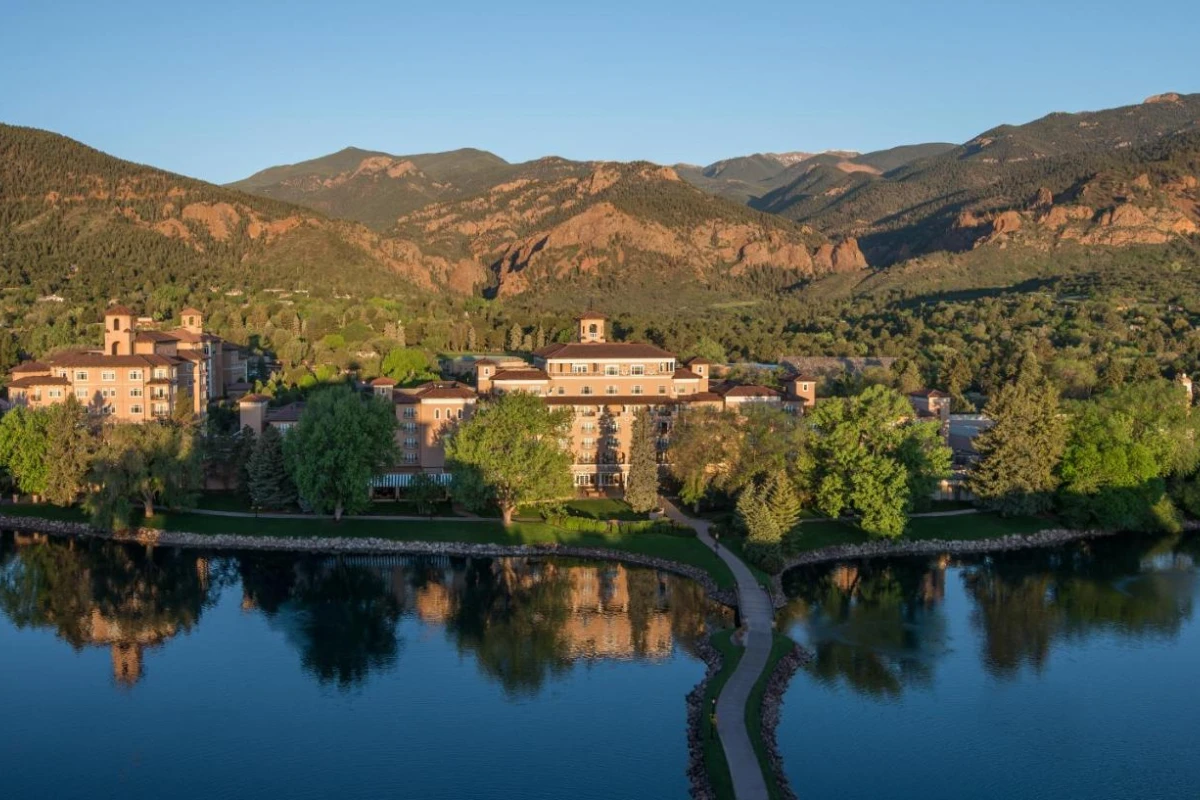 The Broadmoor - Hotel Photo 27