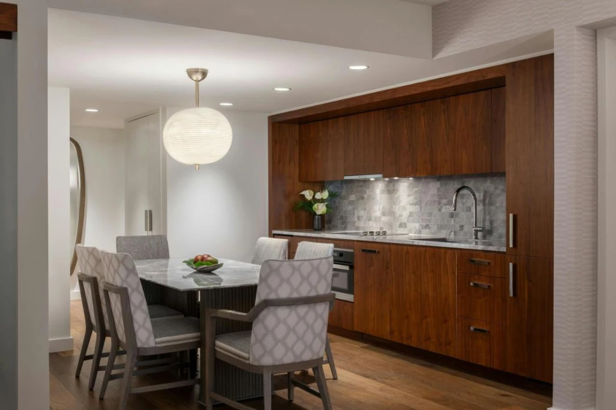 The Ritz-Carlton Residences Waikiki Beach - Hotel Photo 2