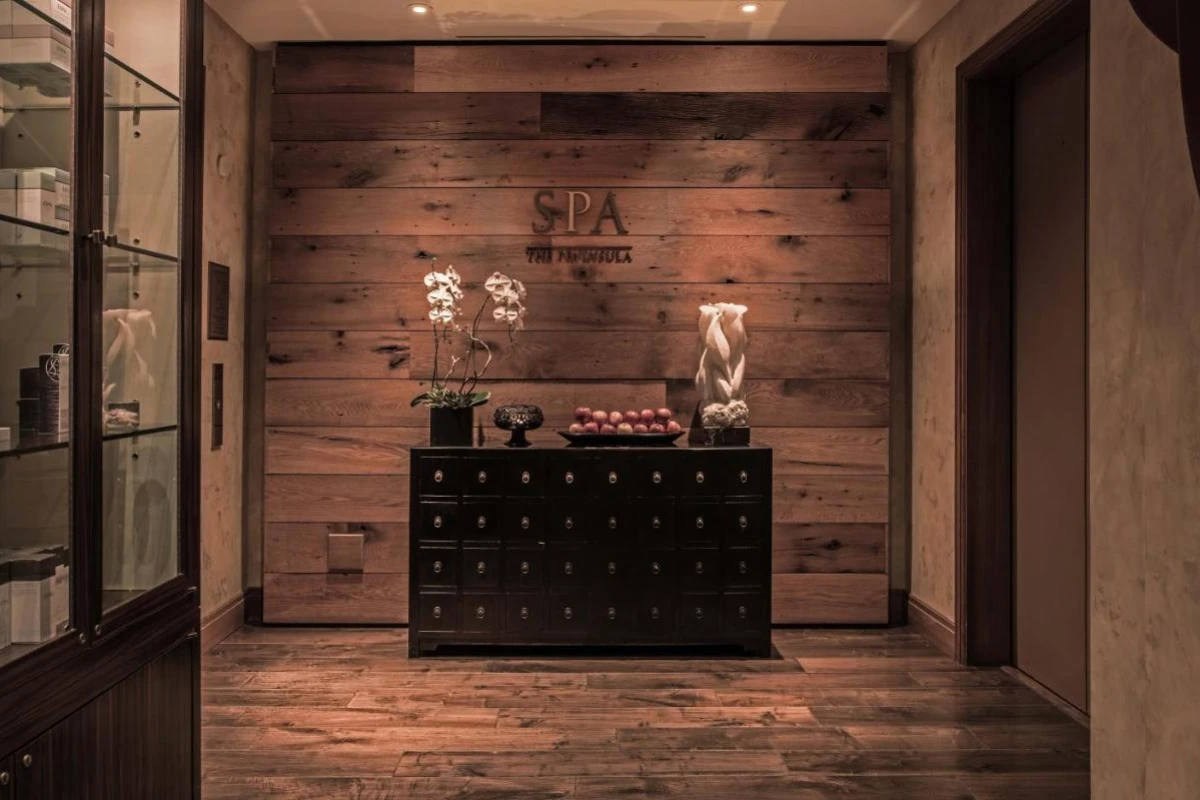 The Peninsula Chicago - Hotel Photo 3