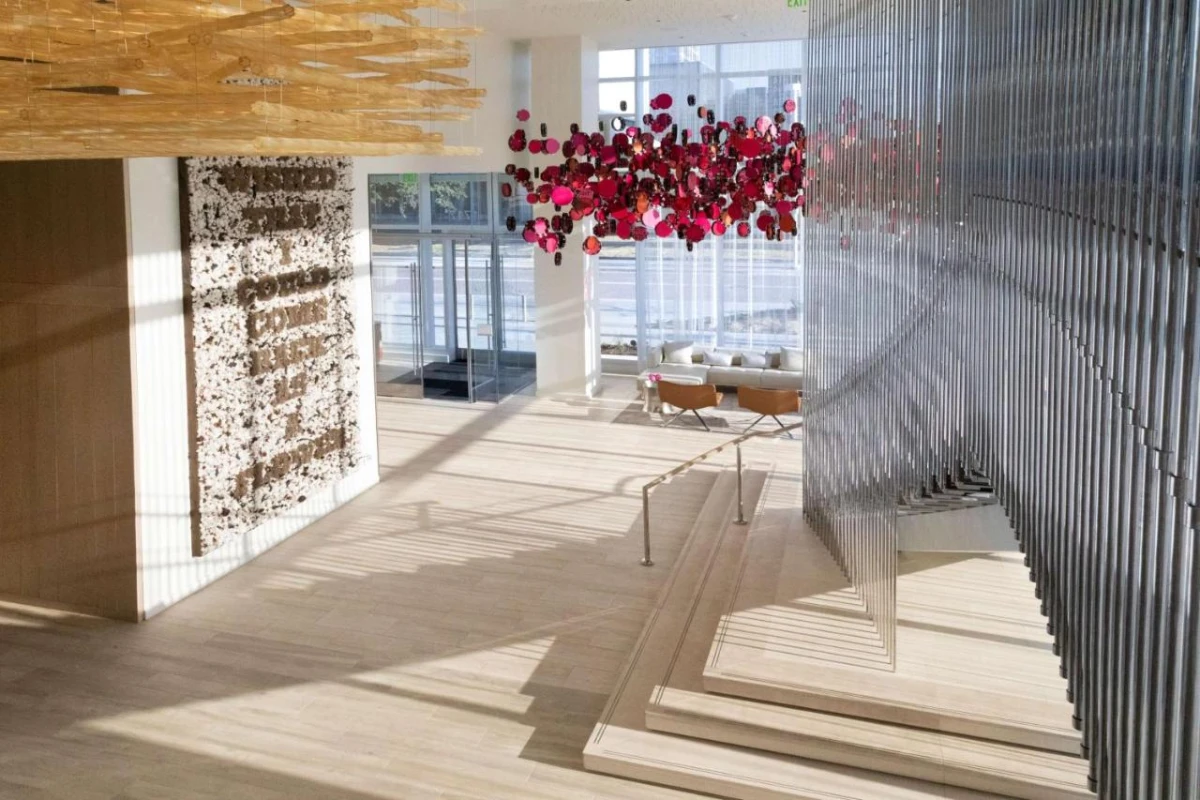 HALL Arts Hotel Dallas Curio Collection by Hilton - Hotel Photo 6