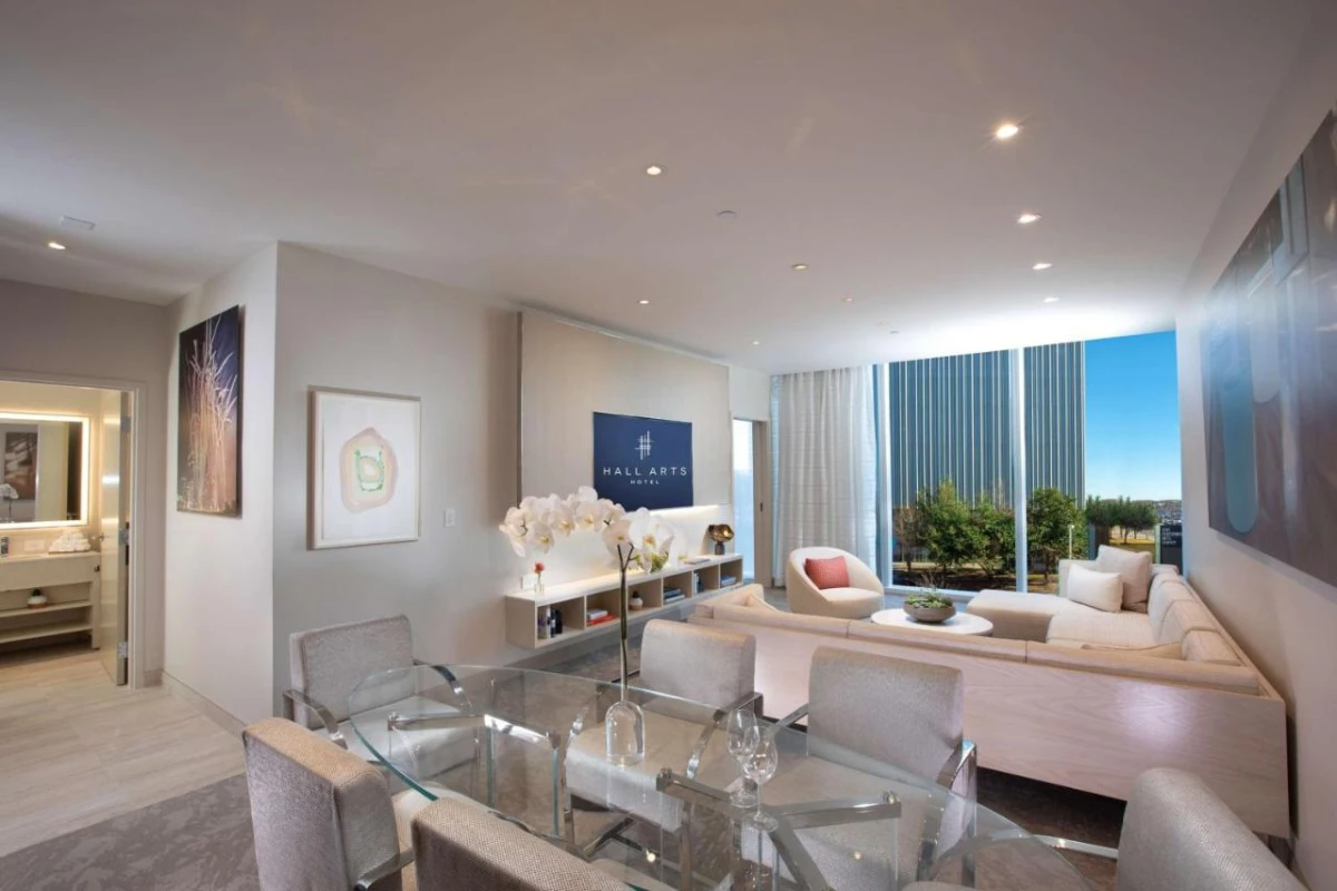 HALL Arts Hotel Dallas Curio Collection by Hilton - Hotel Photo 32