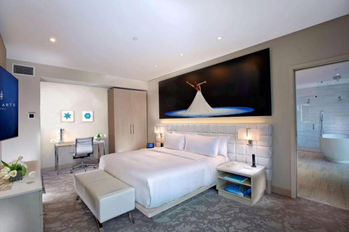 HALL Arts Hotel Dallas Curio Collection by Hilton - Hotel Photo 35