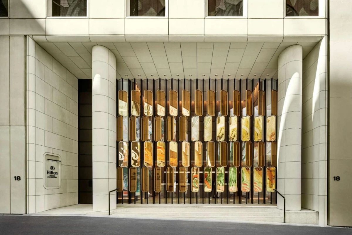 Hilton Melbourne Little Queen Street - Hotel Photo 1