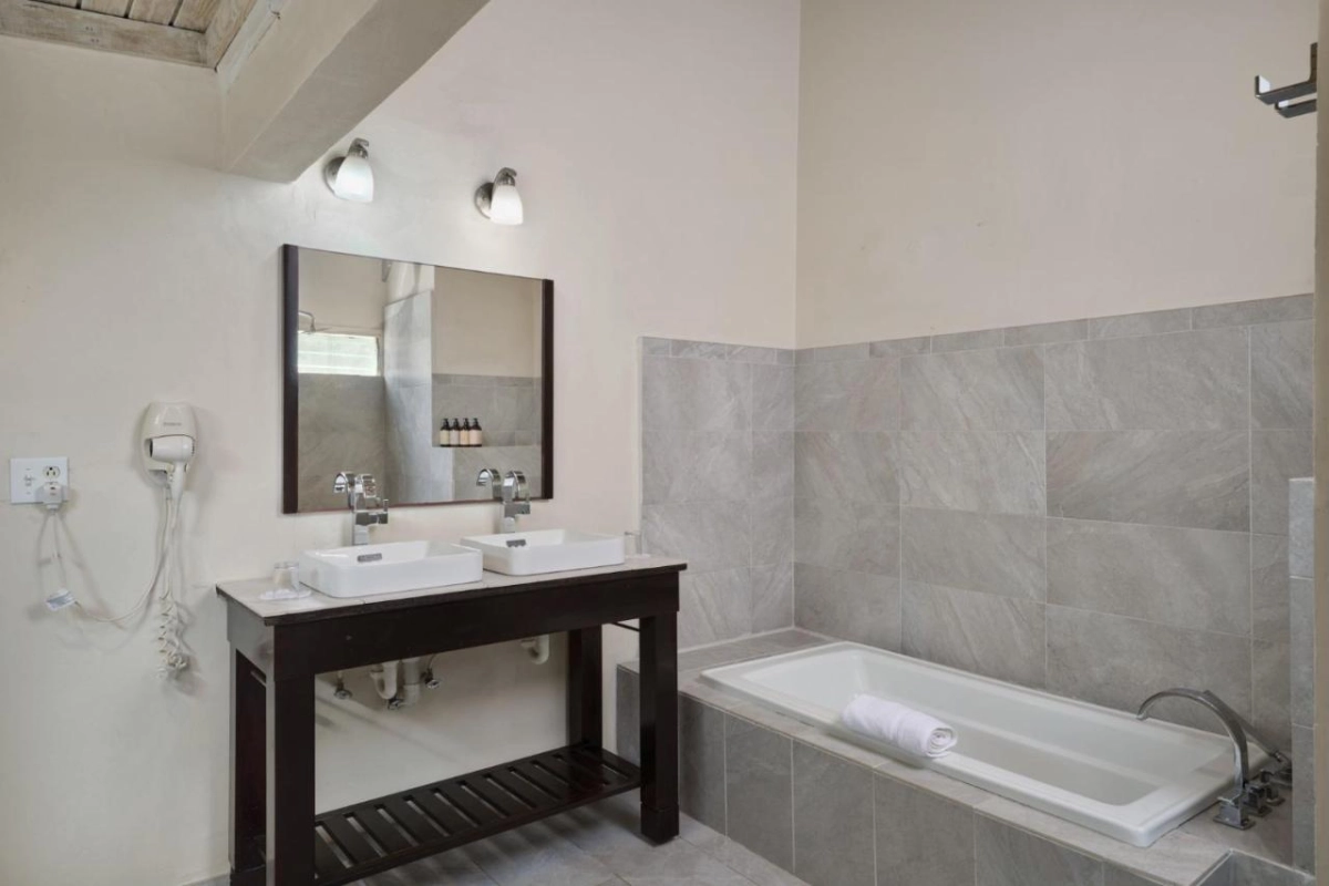 Hawksbill - Hotel Photo 5