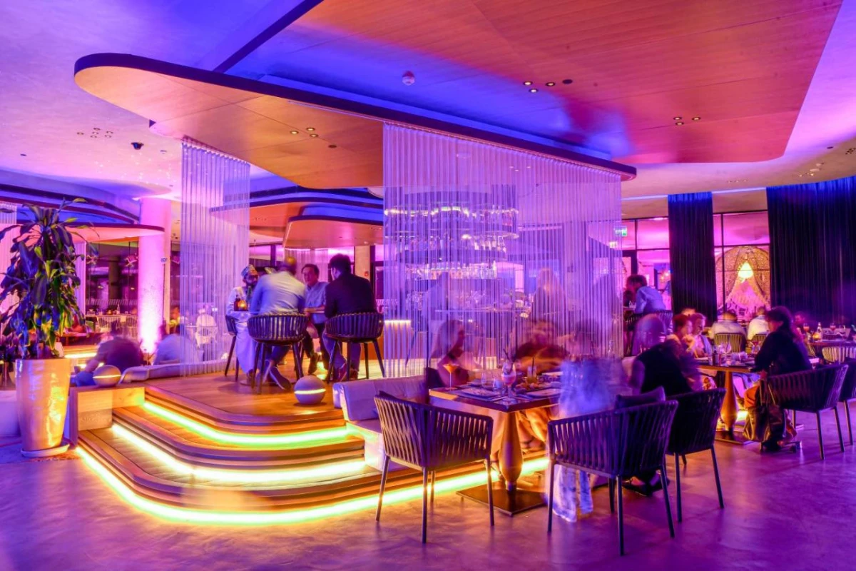 W Muscat - Hotel Photo 1