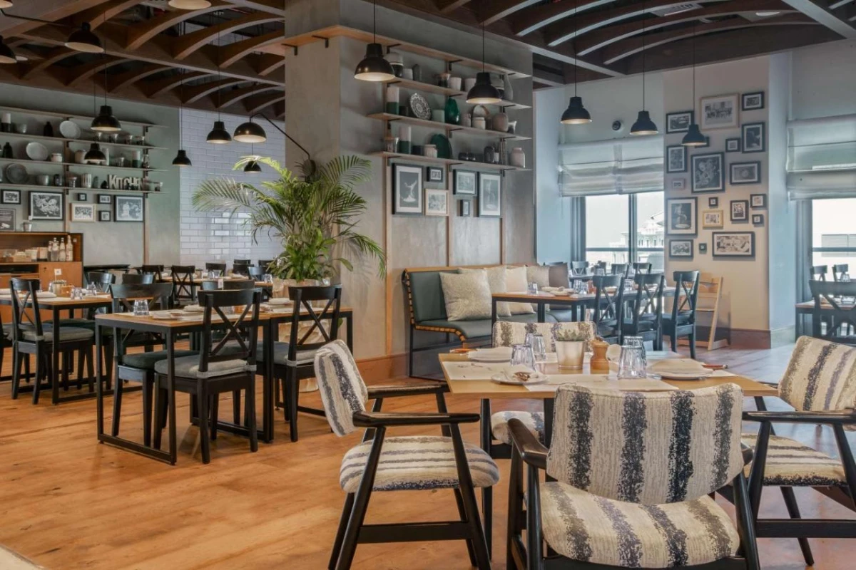 Hilton Doha The Pearl - Hotel Photo 9