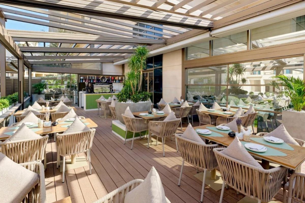 Hilton Doha The Pearl - Hotel Photo 11