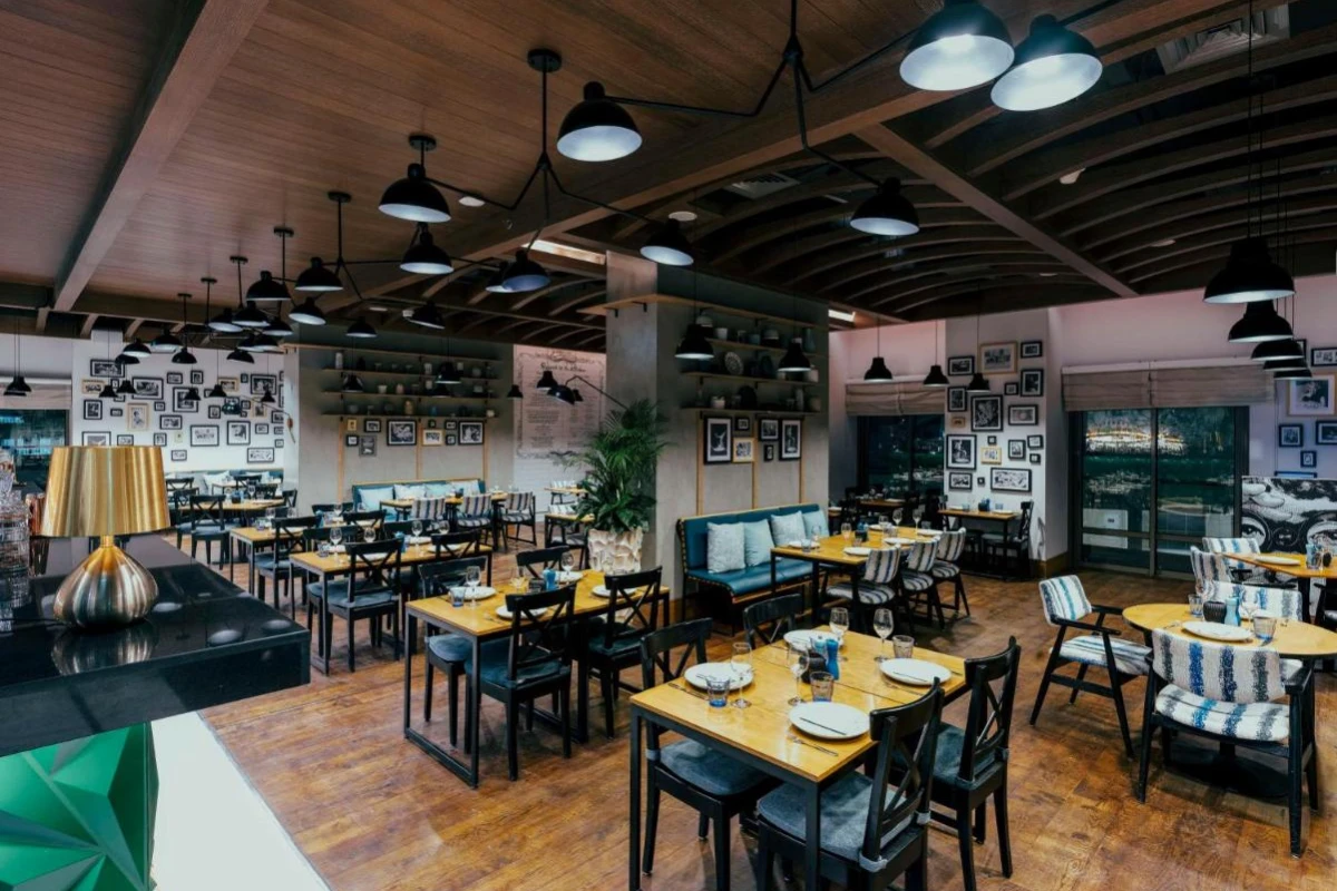 Hilton Doha The Pearl - Hotel Photo 13