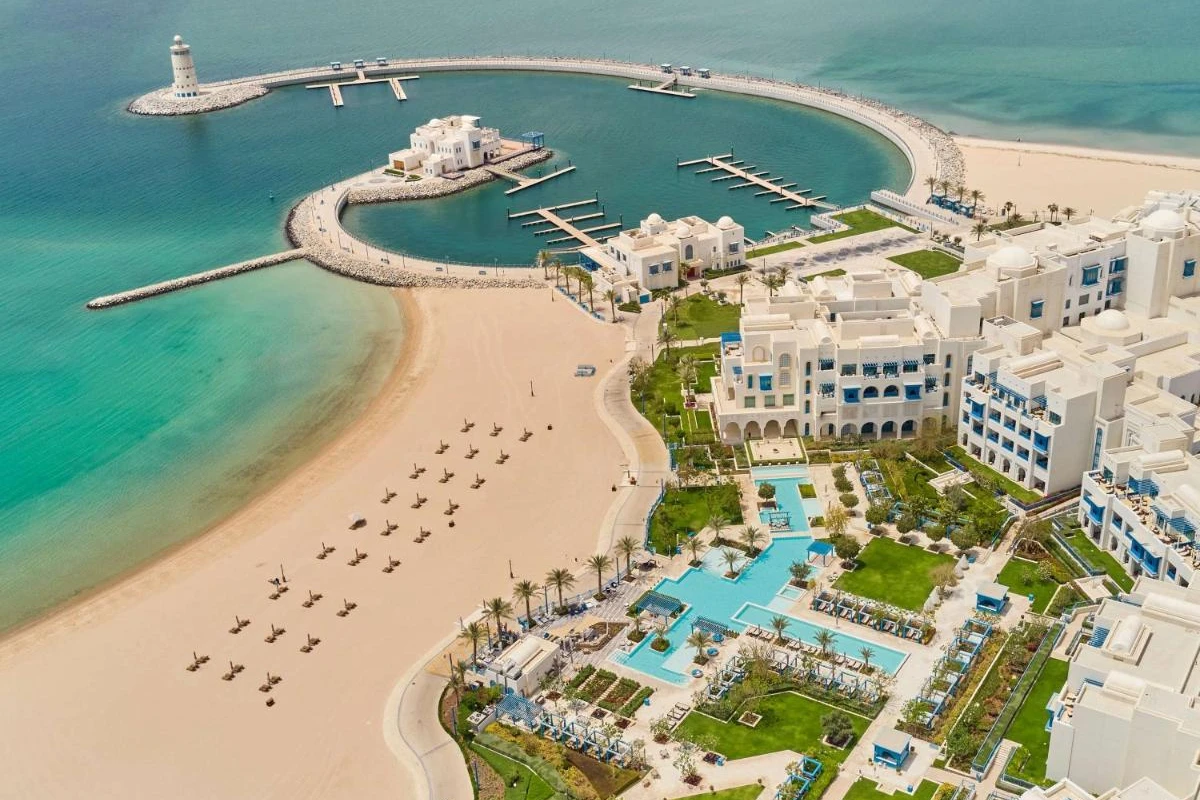Hilton Salwa Beach Resort & Villas - Hotel Photo 3