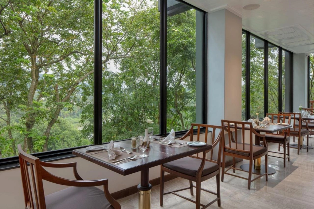 Earl's Regency - Hotel Photo 6