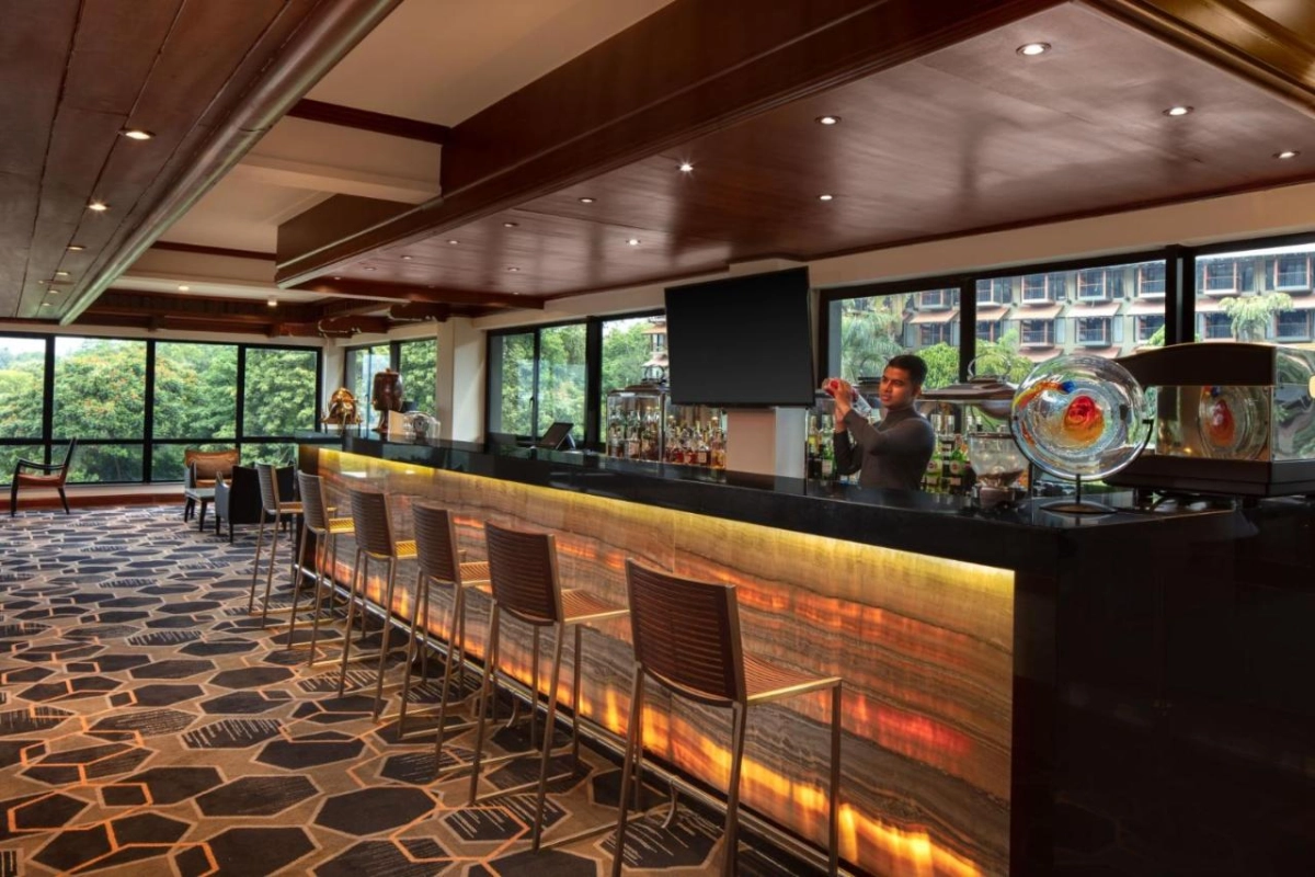 Earl's Regency - Hotel Photo 10