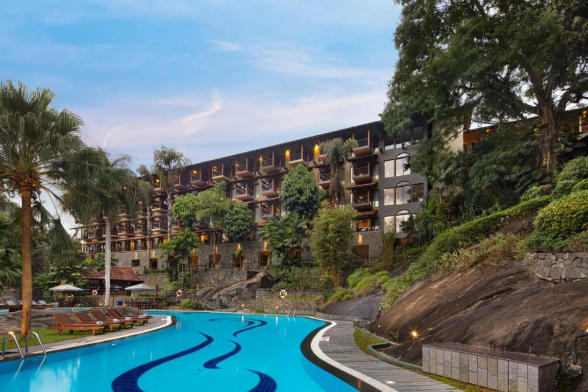 Earl's Regency - Hotel Photo 18