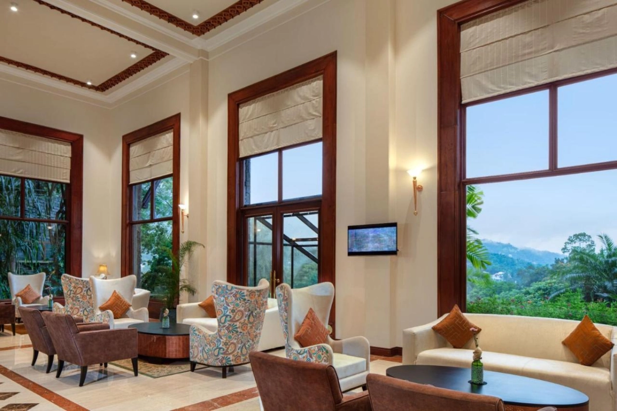 Earl's Regency - Hotel Photo 23