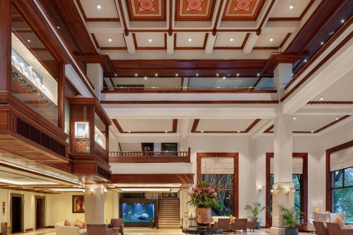 Earl's Regency - Hotel Photo 24