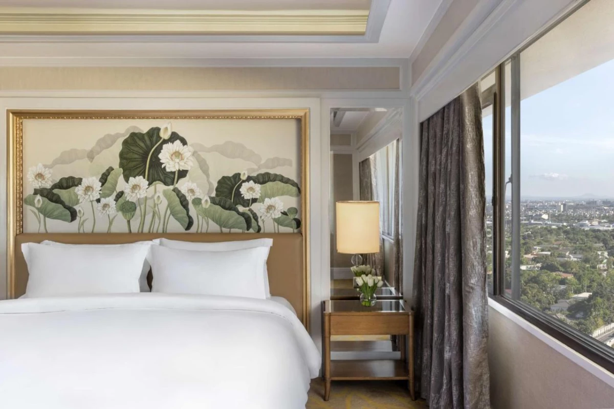 Dusit Thani Manila - Hotel Photo 1