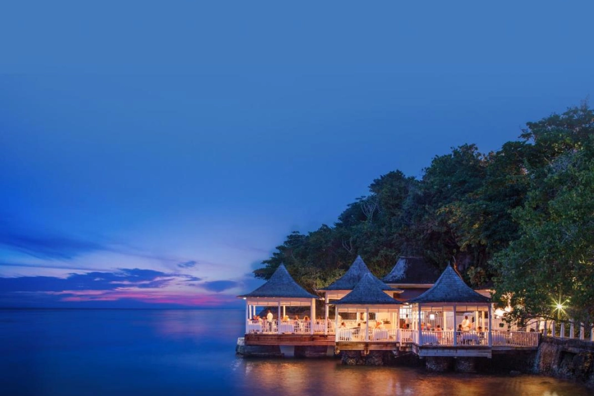 Couples Tower Isle - Hotel Photo 12