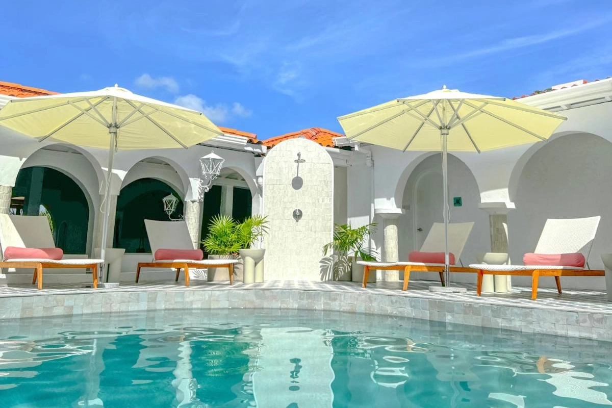 Mount Cinnamon Resort & Beach Club - Hotel Photo 1