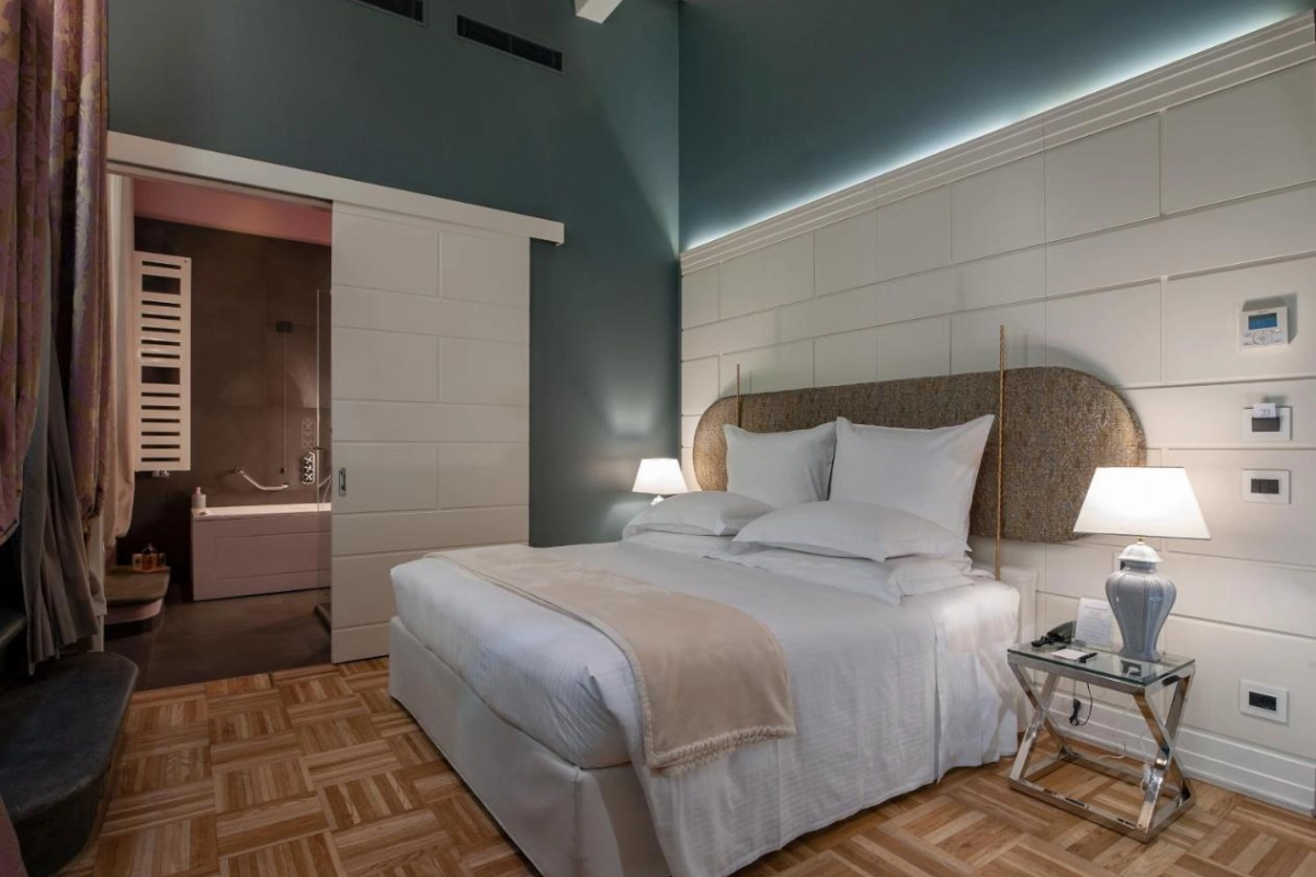 Hotel Number Nine - Hotel Photo 8