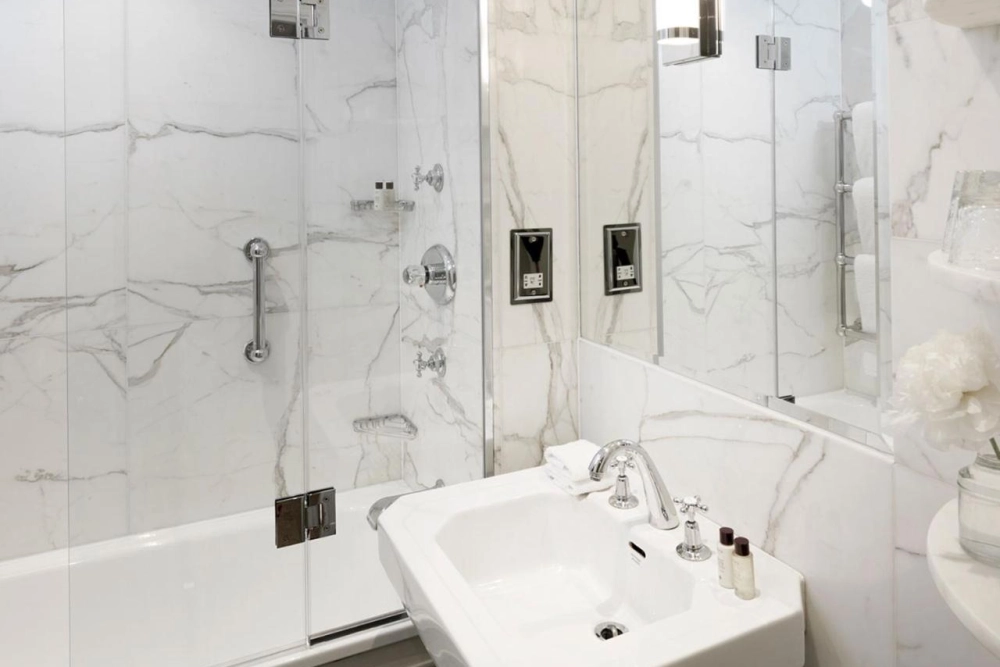 The Athenaeum Hotel & Residences - Hotel Photo 12