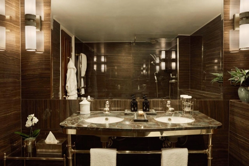 The Milestone Hotel & Residences - Hotel Photo 42