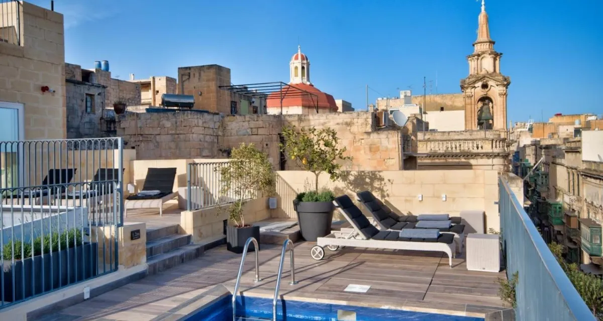 66 Saint Paul's & Spa