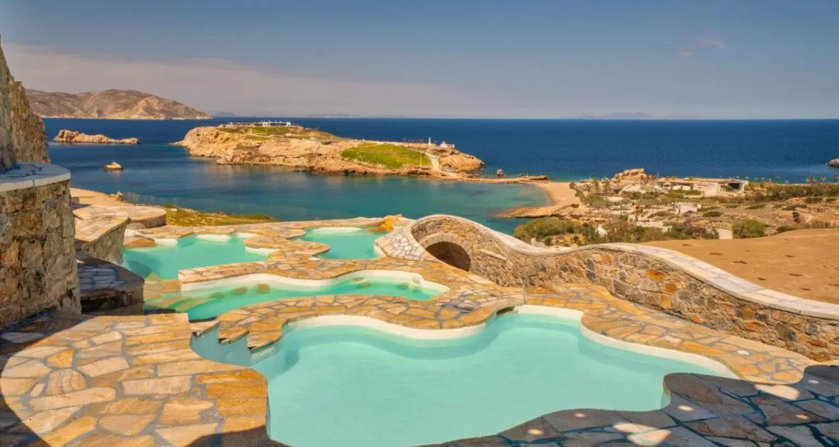 Agalia Luxury Suites