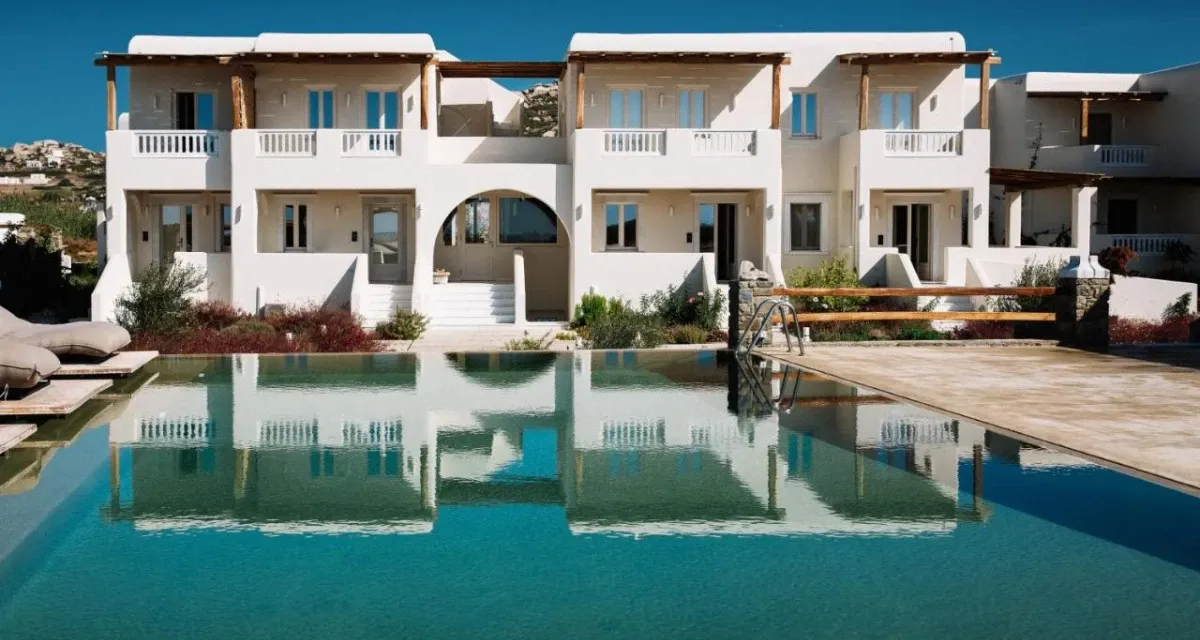 Ammothines Cycladic Suites