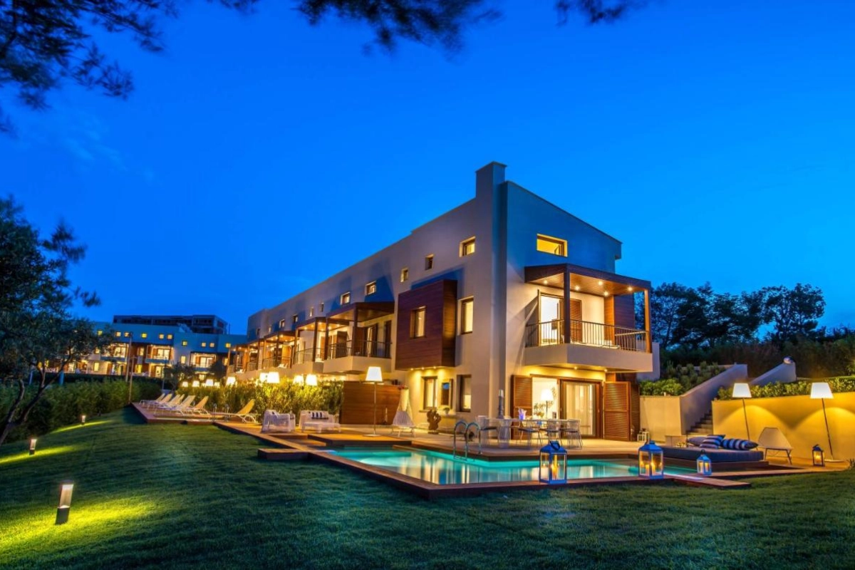 Avaton Luxury Hotel & Villas Relais & Chateaux