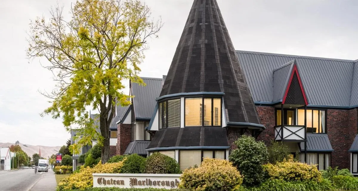 Canmore Chateau Marlborough