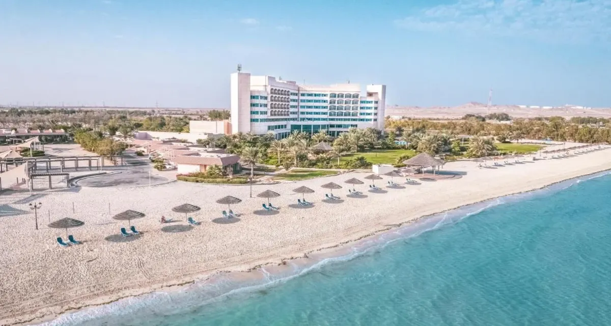 Danat Jebel Dhanna Resort