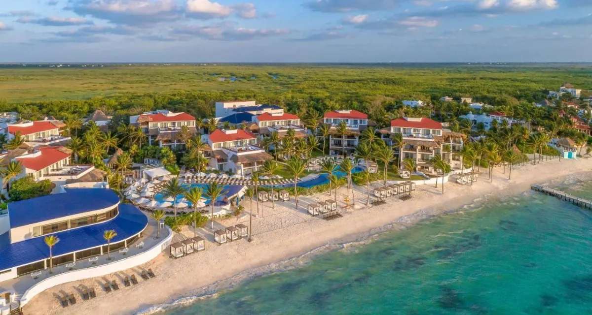 Desire Riviera Maya Pearl Resort