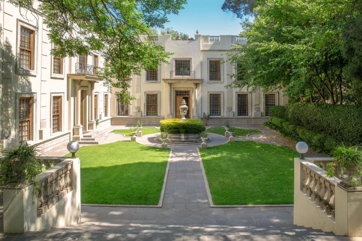 Fairlawns Boutique Hotel & Spa