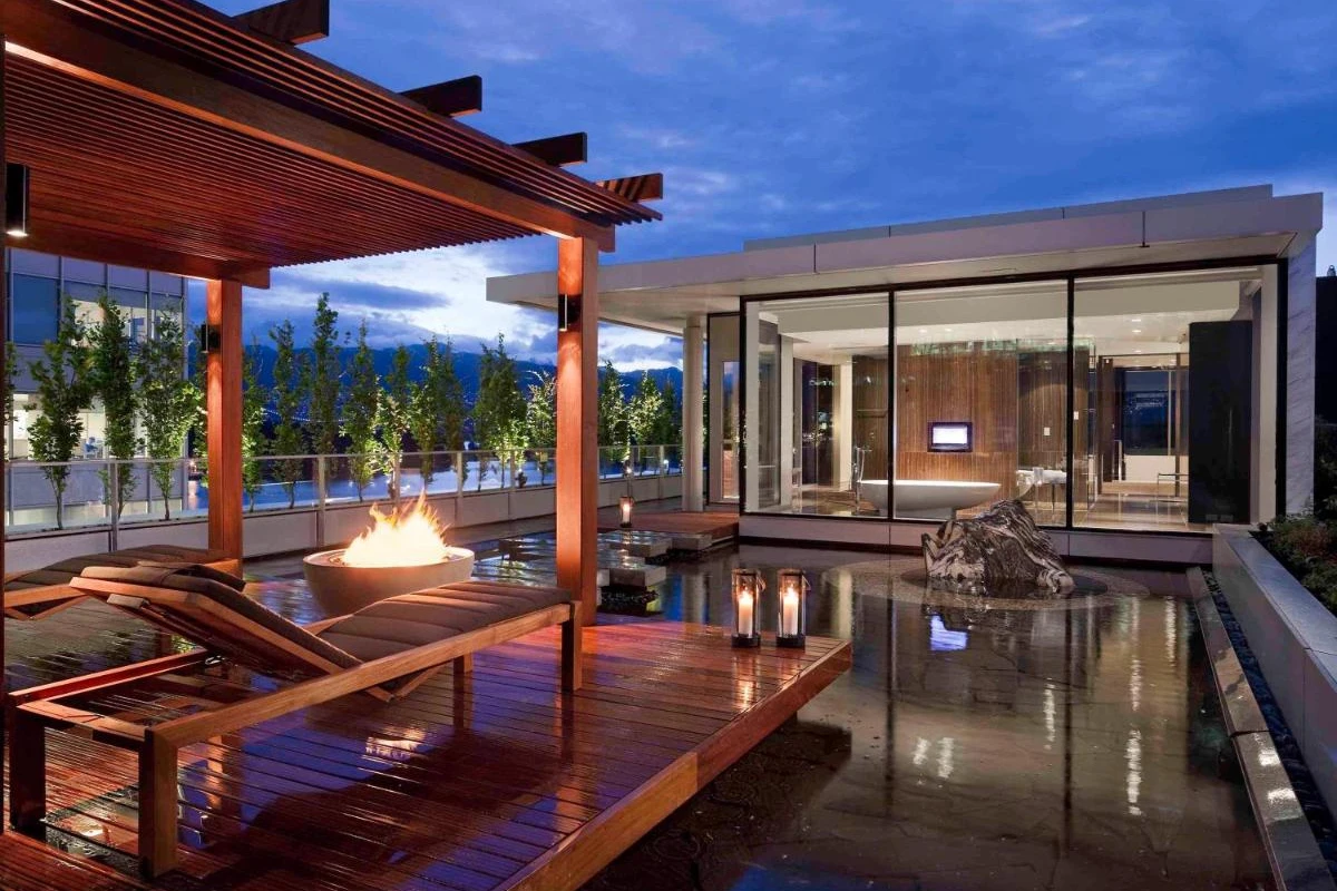 Fairmont Pacific Rim