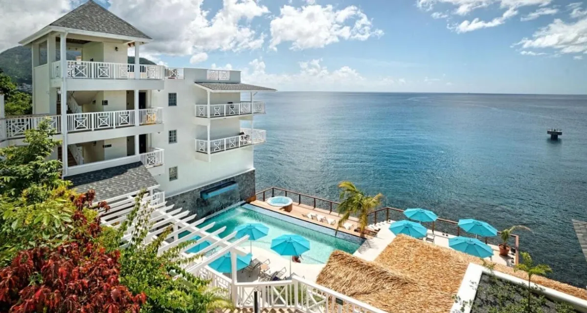 Fort Young Hotel & Dive Resort