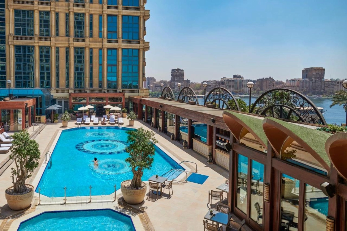 Four Seasons Cairo At The First Residence Hotel