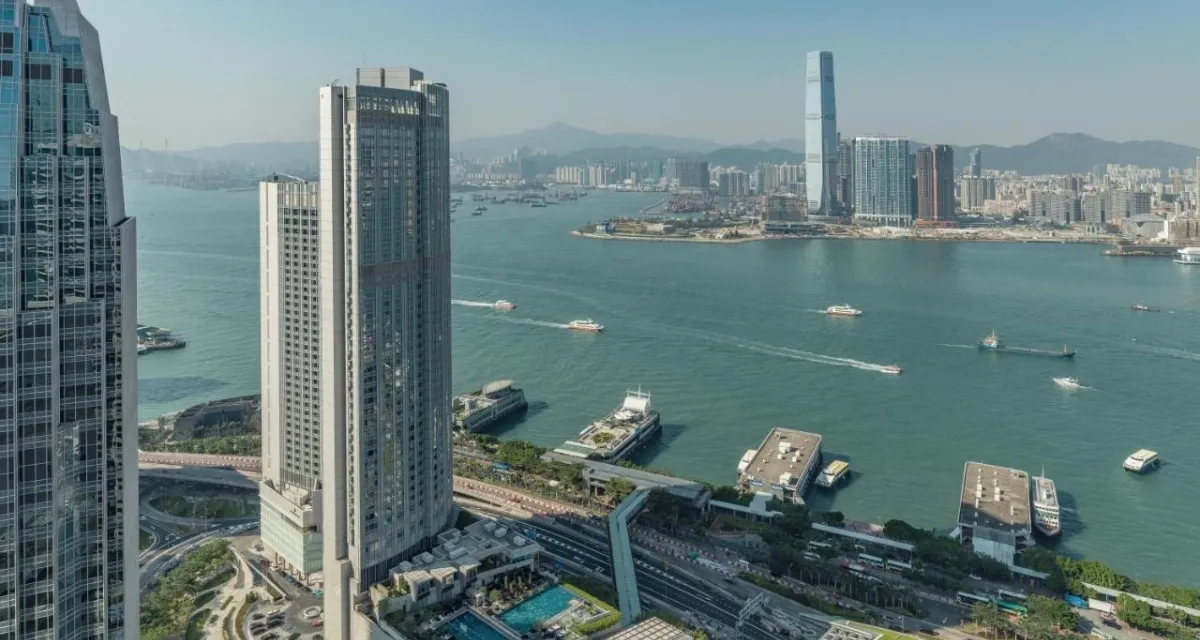 Four Seasons Hong Kong