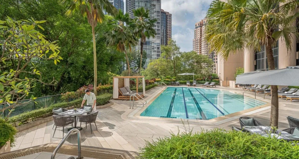 Four Seasons Hotel Singapore