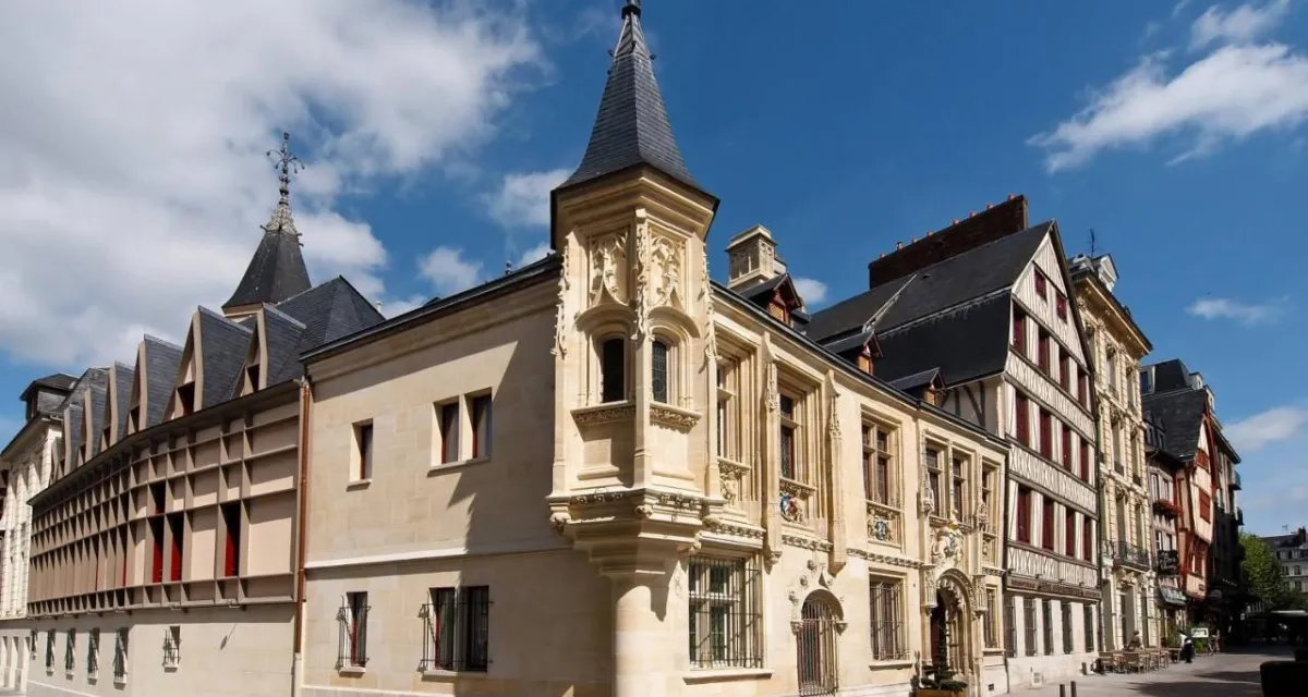 Hotel de Bourgtheroulde, Autograph Collection