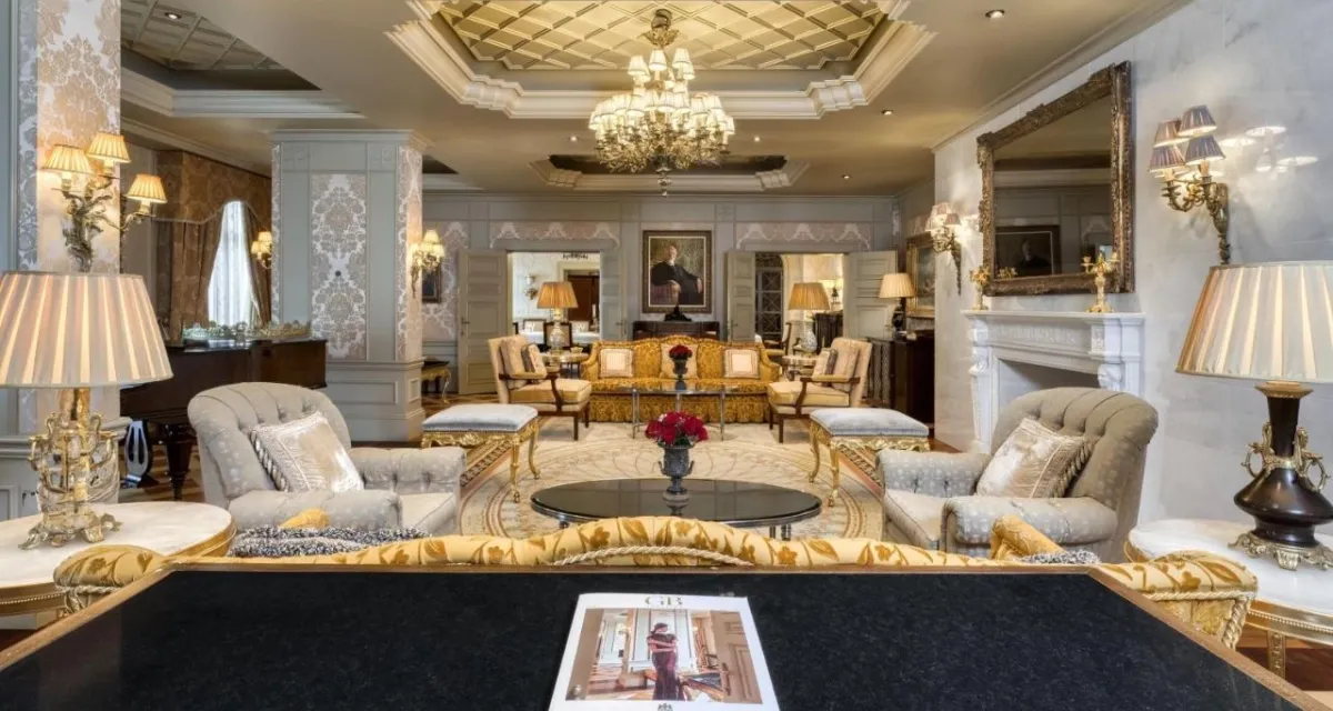 Hotel Grande Bretagne, a Luxury Collection Hotel