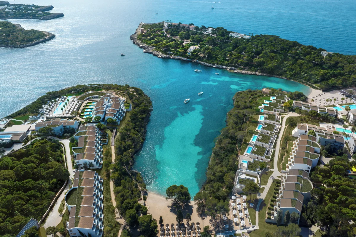 Ikos Porto Petro