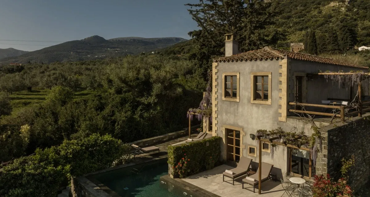 Kinsterna Hotel & Spa