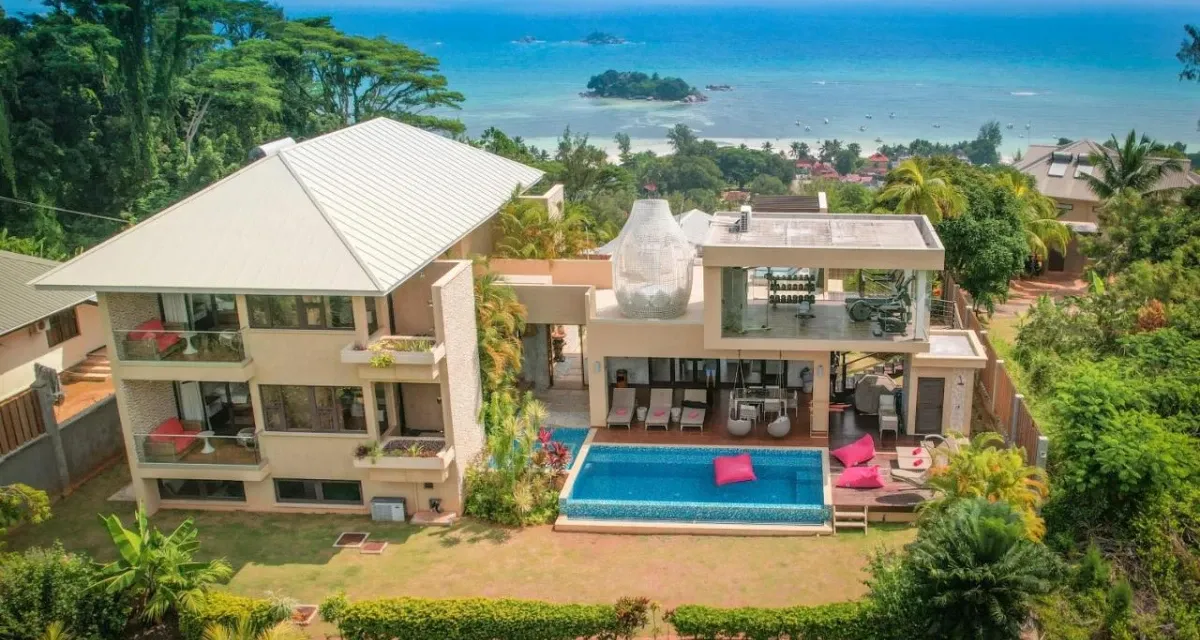 Le Duc De Praslin & Villas