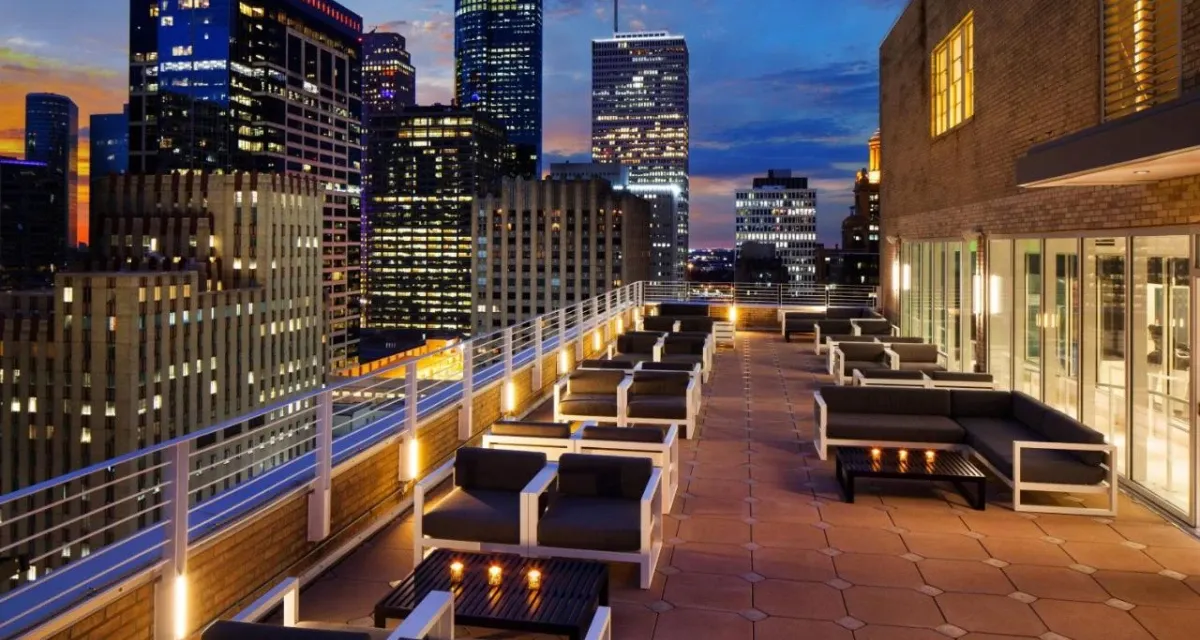 Le Meridien Houston Downtown